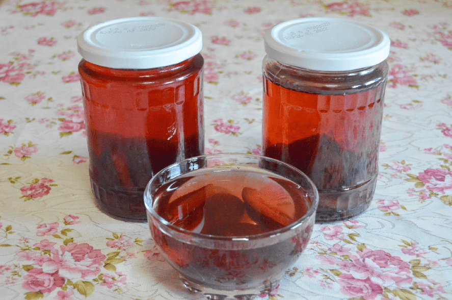 компот от сини сливи